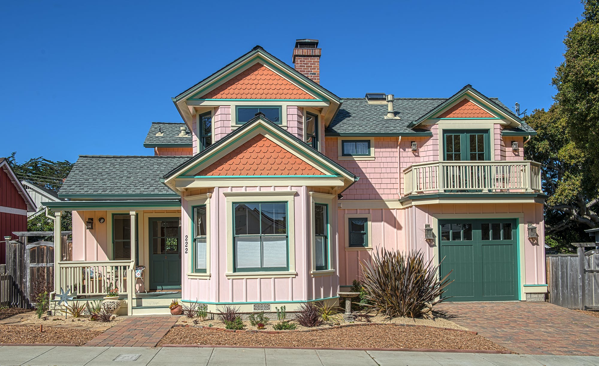 Paint Me Pink California, United States Venue Report