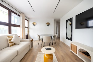 A Parisian Hideout image 9