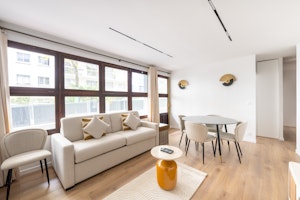 A Parisian Hideout image 1