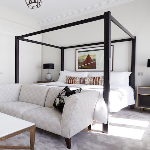 Regal master bedroom aesthetic 