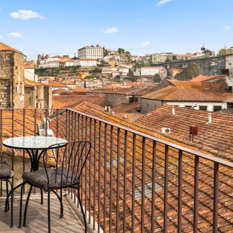 Admire the vistas of Porto and the D. Luís I Bridge from your private balcony