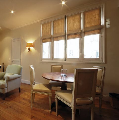 Take breakfast bu the big window for a sunny start to the day