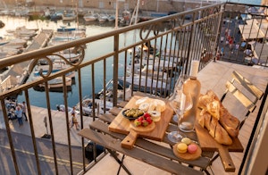 The Riviera Breeze image 3