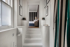 Knightsbridge Reverie image 4