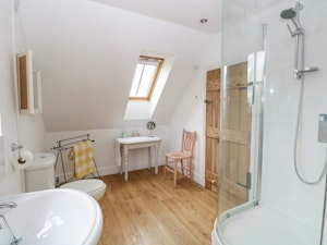 Norfolk Haven image 5