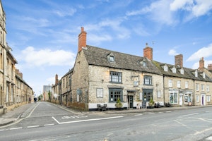 The Bowler Hat image 12