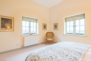 Meadow Retreat image 8