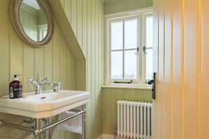 Meadow Retreat image 3