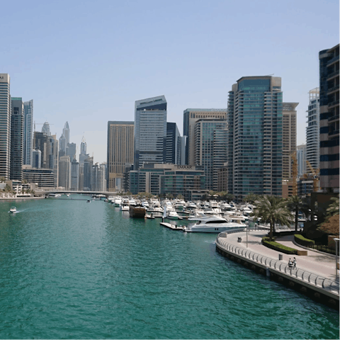 Spend an afternoon walking around the Dubai Marina – just 20 minutes away