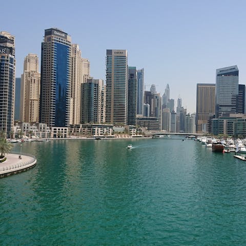 Stay in Dubai Marina, one of the most vibrant areas of the city, just moments away from Palm Jumeirah 