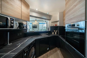 Coastal Riviera image 14