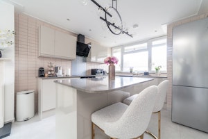 The Artistic Residence image 13