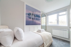 The Artistic Residence image 9
