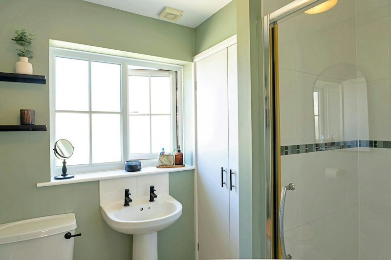 The Best of Bude additional image