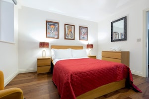 The Camden Look image 3