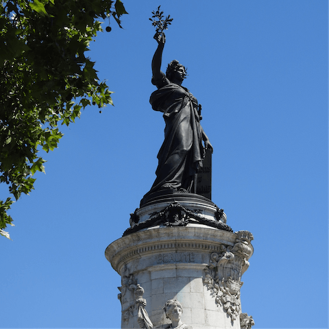 Have a five-minute stroll to Place de la République