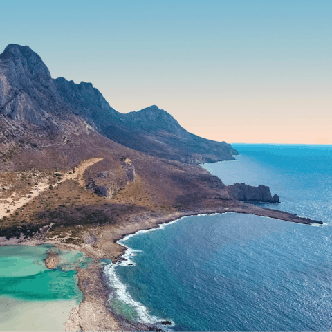 Spend a day on the sprawling sands of Stavromenos Beach, around fifteen minutes by car