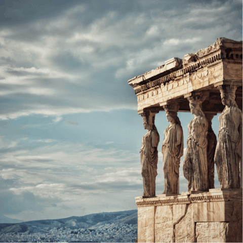 Take a twenty-five minute walk through the Kolonaki neighbourhood to visit the Acropolis