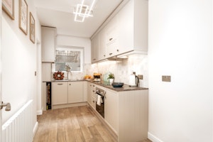 West Kensington Wonder image 8