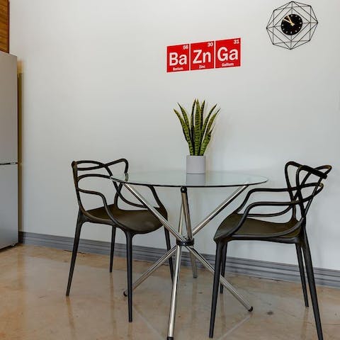 Be in your element and enjoy the complimentary breakfast at your dining table