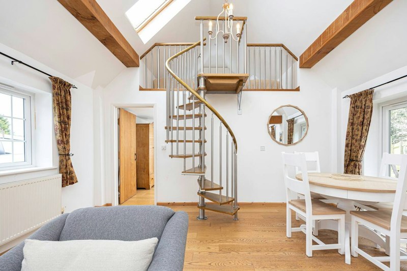 Oak Beams & Spiral Stairs additional image