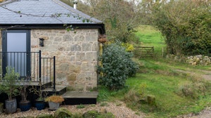 The Granaries image 2