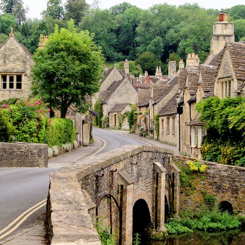 Explore the postcard-perfect villages in The Cotswolds