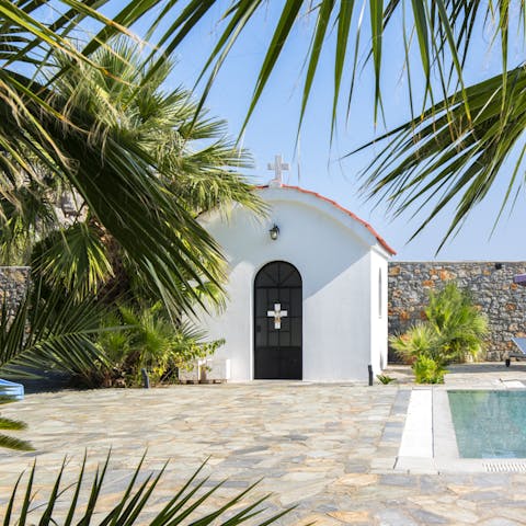 Say a little prayer in the home’s very own chapel