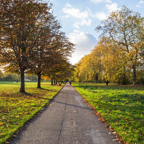 Start mornings off with a stroll through Hyde Park, a three-minute walk away