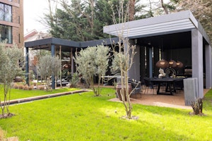 An Urban Retreat image 11