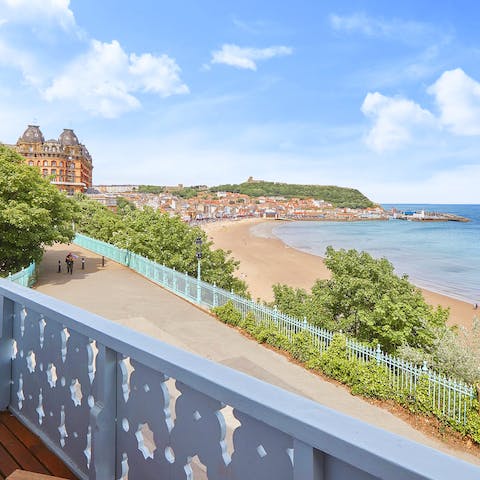 Wander along the sands of Scarborough’s South Bay