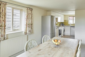 Whispering Pines Cottage image 14