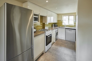 Whispering Pines Cottage image 5