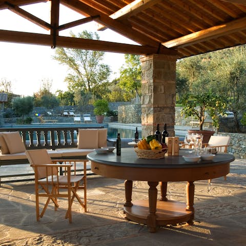 Guests raved about the welcoming host, who went above and beyond to make sure they had a great stay.