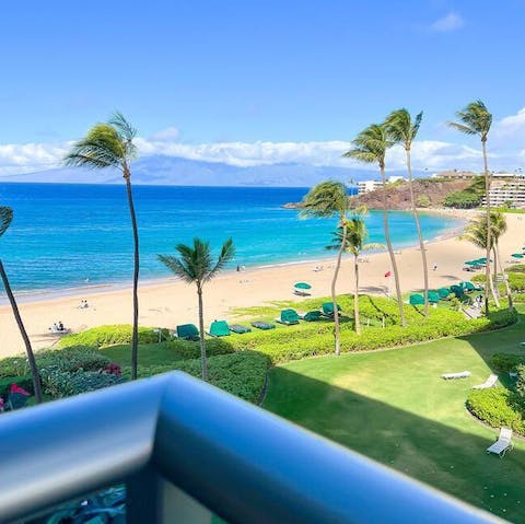 Enjoy a beachfront location at Kaanapali in Hawaii