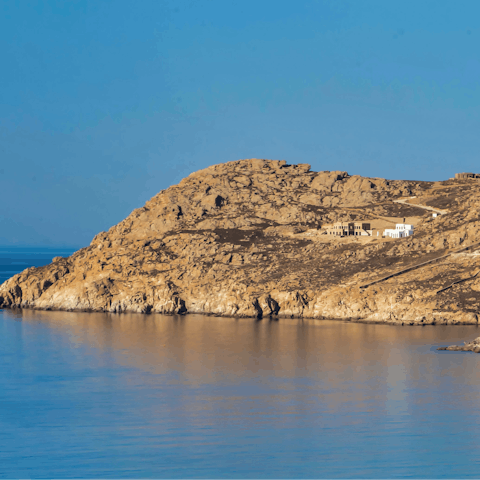 Walk to Panormos beach, only six–minutes away