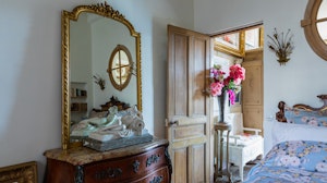 The Hall of Mirrors image 6
