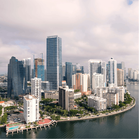Discover downtown Miami 