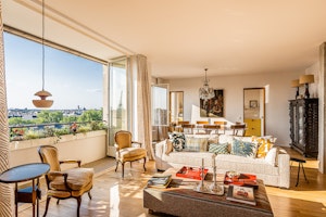 A Parisian Retreat image 12