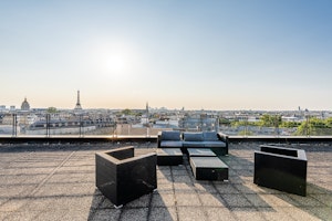 A Parisian Retreat image 9