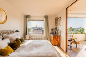 A Parisian Retreat image 8