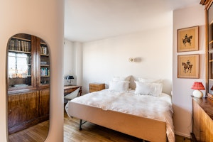 A Parisian Retreat image 5