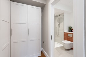 Mayfair Mews image 4