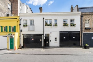 Mayfair Mews image 2