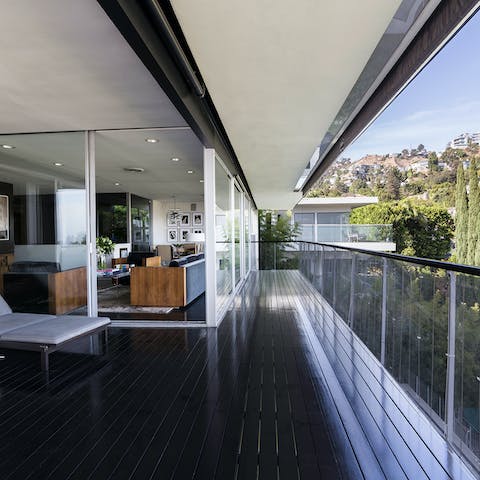 Step seamlessly from indoor to outdoor living