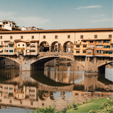 Take the short stroll towards Ponte Vecchio