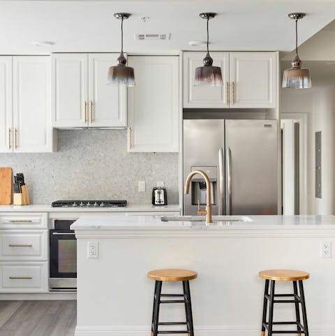 Rustle up a delicious Southern meal in the sleek kitchen