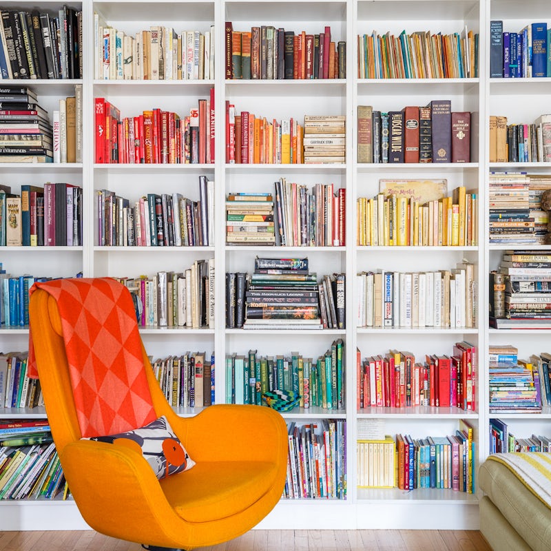 A bookshelf of colour-coordinated reads