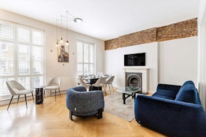 Regent & Brick image 5
