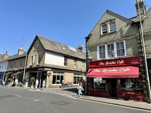 Oxford Blues image 4